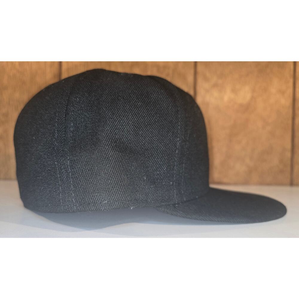 New Era Pittsburgh Pirates Fitted Hat 7 1/4 MLB On Field Black Cap - Picture 4 of 7